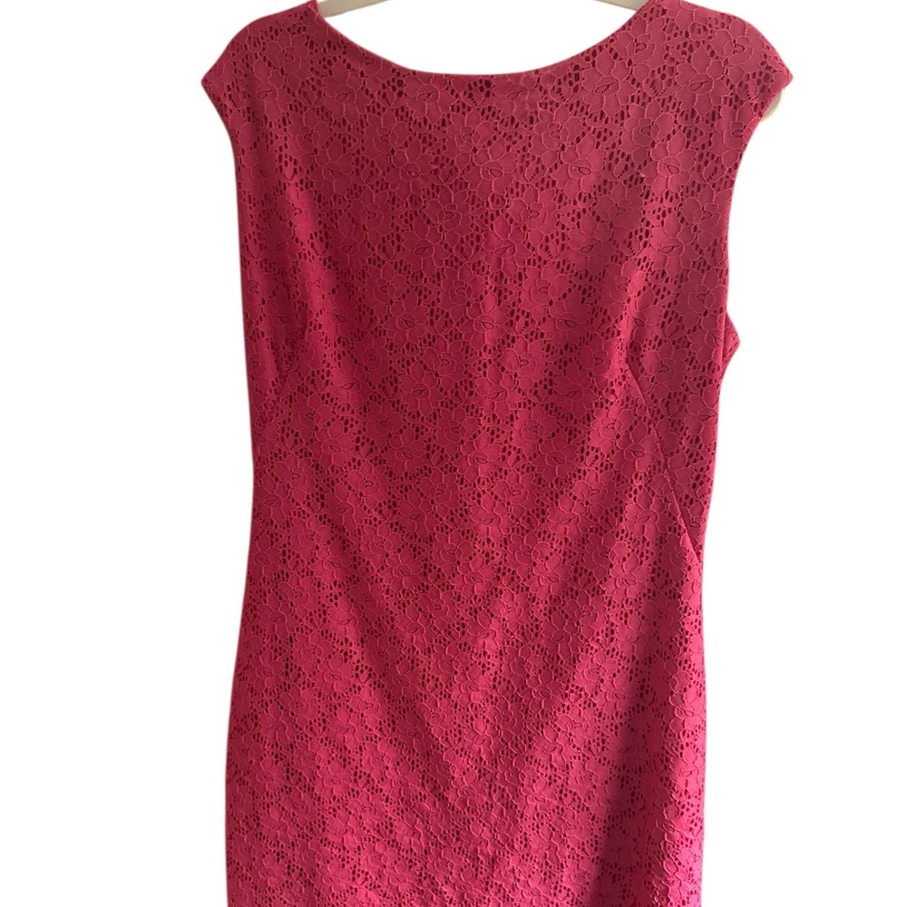 Chaps Vibrant Pink Eyelet Size‎ 14 Lace Sleeveless Sheath Lined Dress